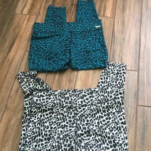 PINK Victoria’s Secret Leggings